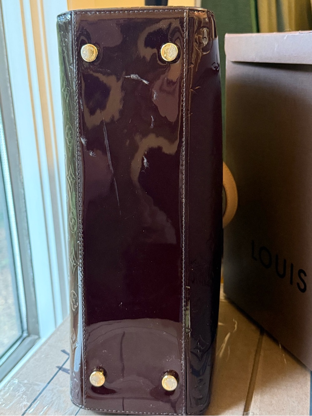 Louis Vuitton Monogram Vernis Purse - deep purple/ burgundy color - Picture 8 of 13